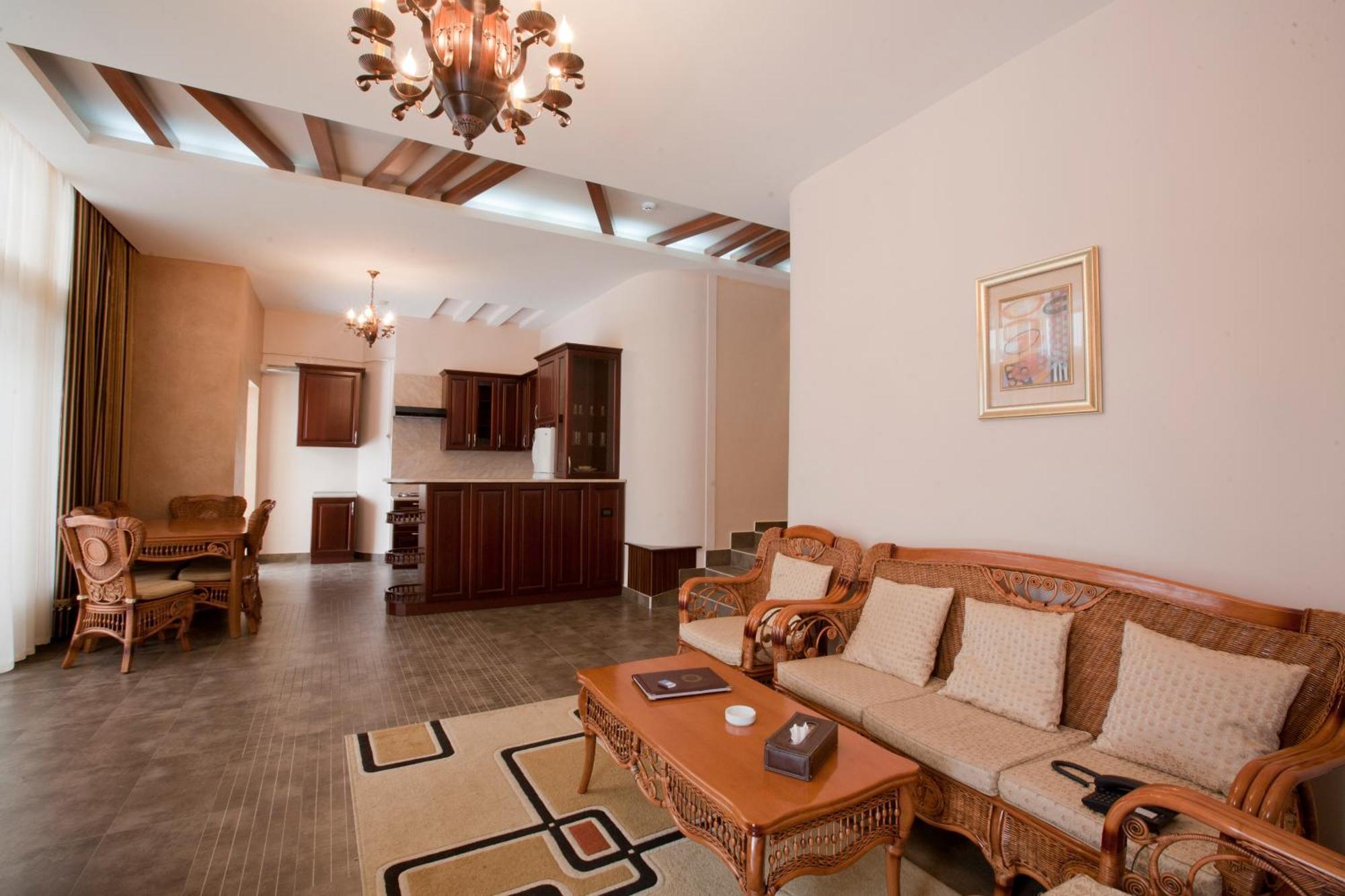Hotel Dilijan Resort Εξωτερικό φωτογραφία